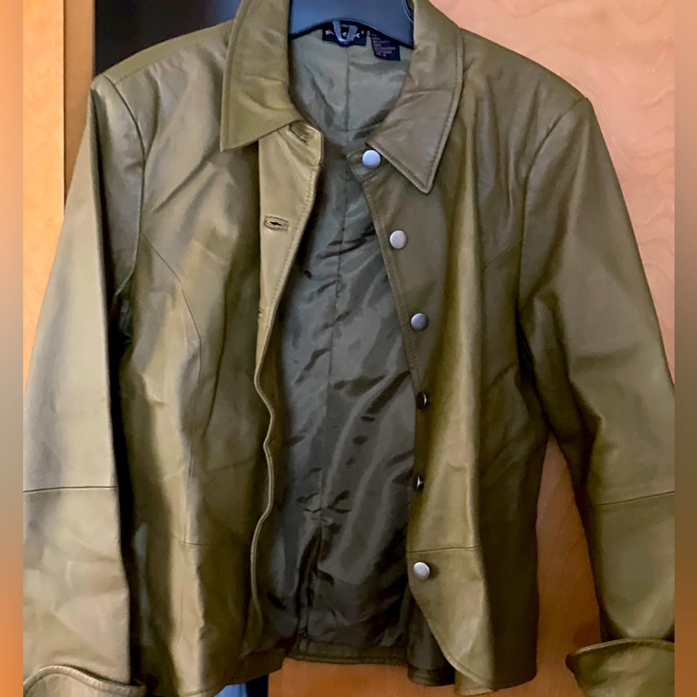 Shape FX olive leather jacket size 14. good for any occasion